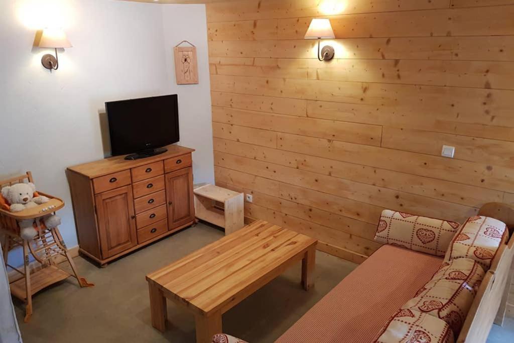 בונואל-סור-ארק Chalet A La Montagne 10 Places 4 Chambres מראה חיצוני תמונה