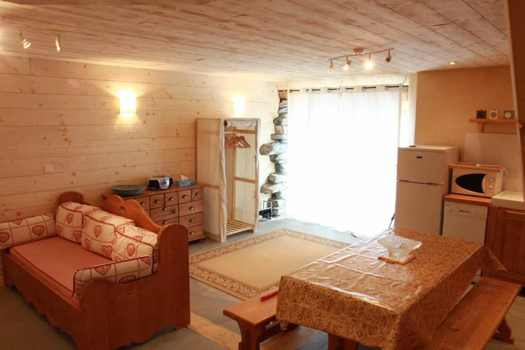 בונואל-סור-ארק Chalet A La Montagne 10 Places 4 Chambres מראה חיצוני תמונה